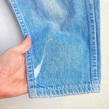 Load image into Gallery viewer, Vintage Oshkosh light blue denim dungarees // 4 years*
