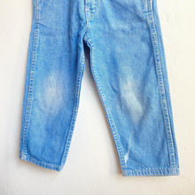 Load image into Gallery viewer, Vintage Oshkosh light blue denim dungarees // 4 years*