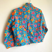 Load image into Gallery viewer, Vintage Ladybird flower power denim jacket // 5-6 years 🌸
