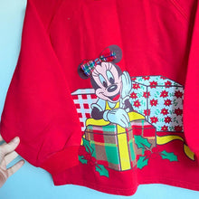 Load image into Gallery viewer, Amazing vinatge Adams Minnie Mouse Christmas sweatshirt // 5-6 years 🐭