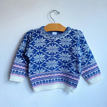 Load image into Gallery viewer, Vintage ‘Young Canada” snowflake Christmas jumper // Approx. 2 years ❄️