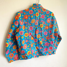 Load image into Gallery viewer, Vintage Ladybird flower power denim jacket // 5-6 years 🌸
