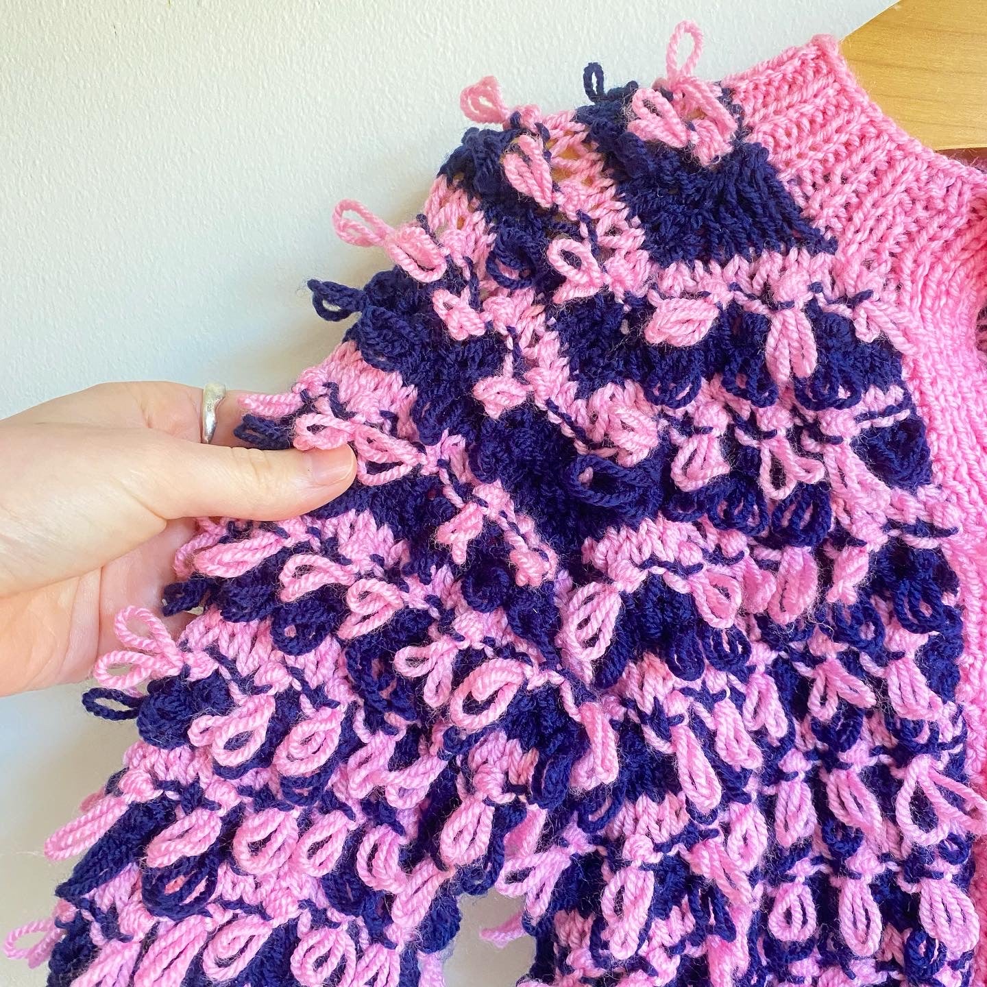 Rad loopy loop baby and pink cardigan // Approx. 9-12 months 💕 – kiddie  vintage