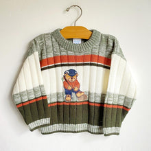 Load image into Gallery viewer, Vintage Mackay’s lumberjack teddy bear knitted jumper // 2-3 years 🐻
