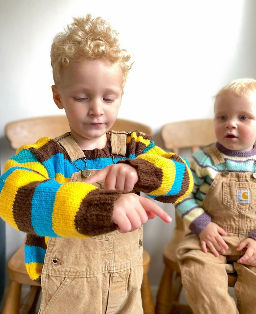 The groovy hand knitted stripe jumper // Approx. 2-3 years